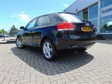 Audi A3 Sportback - 1.6 Attraction, Zeer Nette Audi.. Cruise contr, Radio/CD, LMV, elektr.ramen, etc - 1