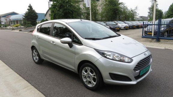 Ford Fiesta - 1.0 Ecoboost * 5 drs * 80.199 km * Clima * LM velgen * SYNC * Winterpakket - 1