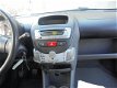 Toyota Aygo - 1.0-12V Aspiration Green - 1 - Thumbnail