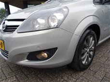 Opel Zafira - 1.8 141PK 111 years Edition, Automaat, Dealeronderhouden, 7pers, Trekh, Zeer netjes In