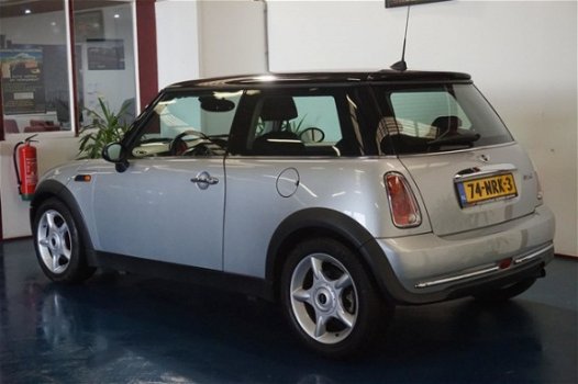 Mini Mini Cooper - 1.6 Park Lane Automaat/ Airco/ Nieuw Apk - 1