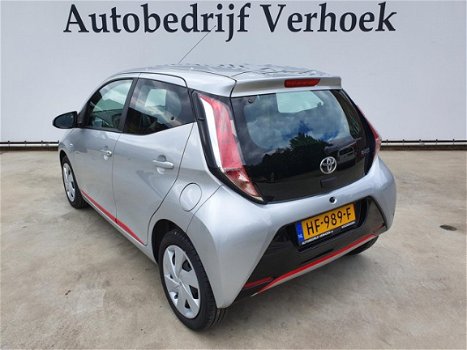 Toyota Aygo - 1.0 VVT-I 5DRS X-PLAY A/C-CAMERA - 1