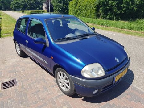 Renault Clio - 1.6-16V RXE APK 22-11-2019 - 1