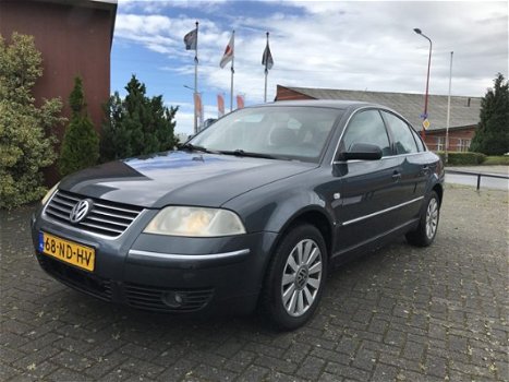 Volkswagen Passat - 1.9 TDI Arctic/ AUTOMAAT/ NETJES/ 257.000KM - 1