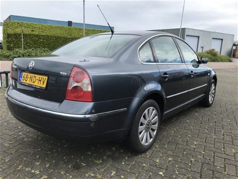 Volkswagen Passat - 1.9 TDI Arctic/ AUTOMAAT/ NETJES/ 257.000KM - 1