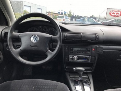 Volkswagen Passat - 1.9 TDI Arctic/ AUTOMAAT/ NETJES/ 257.000KM - 1