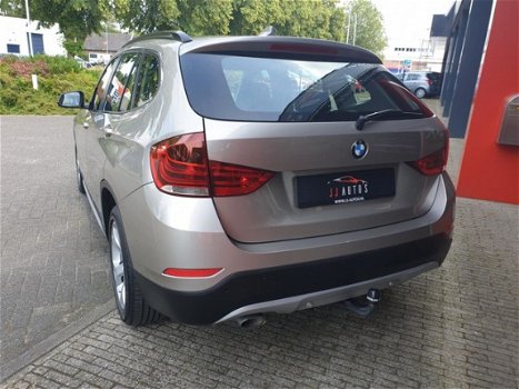 BMW X1 - 2.0 D xDrive AUTM NAVI XENON TRKHK - 1