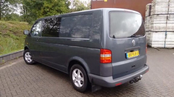 Volkswagen Transporter - Lang, dubbelcab, 2.5 TDI 96KW - 1