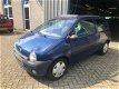 Renault Twingo - 1.2 Air EL RAMEN/STUURBEKR/APK TOT 06-'20/NAP - 1 - Thumbnail