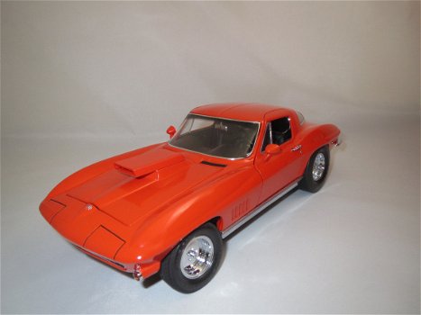 1:18 EXOTO 1967 Chevrolet Corvette 427 Dragster orange - 2