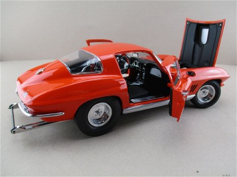 1:18 EXOTO 1967 Chevrolet Corvette 427 Dragster orange - 4