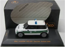 1:43 Ixo MOC057 New Mini Cooper Polizei Politie