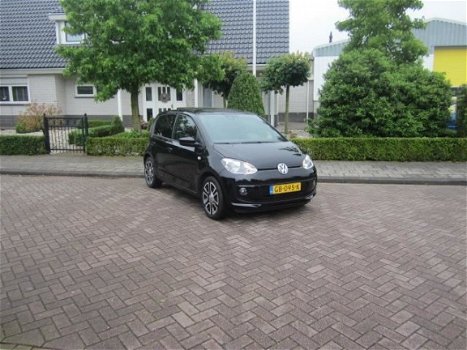 Volkswagen Up! - 1.0 high up BlueMotion - 1