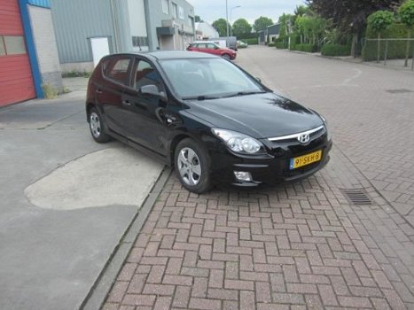 Hyundai i30 - 1.4i i-Drive Cool - 1