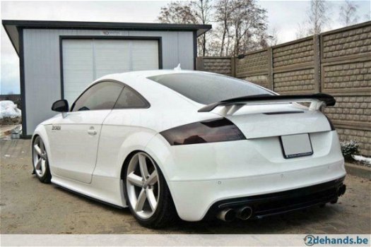 Audi TT 2.5 RS 8J Centre Rear Splitter (Verticale Strepen) - 2