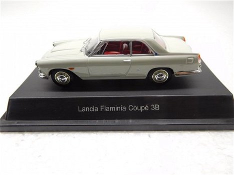1:43 Starline 517126 Lancia Flaminia Coupe 3B 1962 Saratoga - 1
