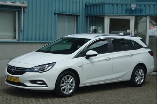 Opel Astra Sports Tourer - 1.0 Sports Turbo Business+ - 1