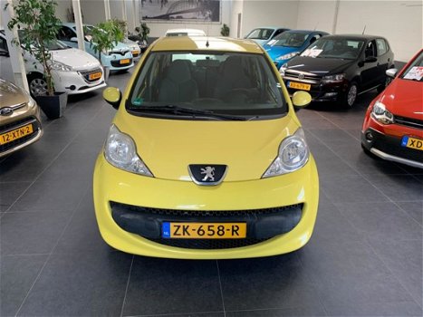 Peugeot 107 - 1.0-12V XS - 1