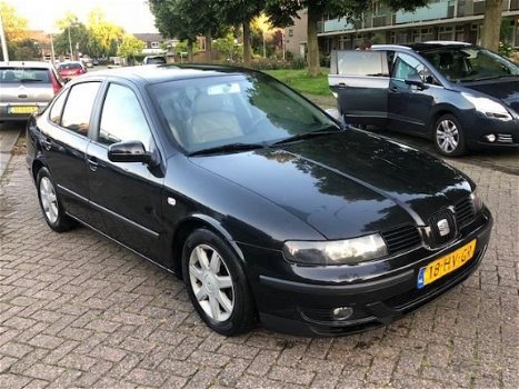 Seat Toledo - 1.9 TDI Signo 2002 81kw Leer Clima Trekhaak PDC - 1