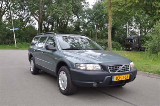 Volvo V70 Cross Country - 2.4 T Geartronic YOUNGTIMER/VELE OPTIES - 1