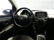 Toyota Aygo - 1.0 VVT-i x-play Airco | Camera | Led - 1 - Thumbnail