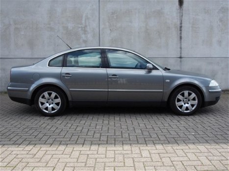 Volkswagen Passat - 2.8 V6 Sportline 4Motion YOUNGTIMER ZEER NETTE STAAT - 1