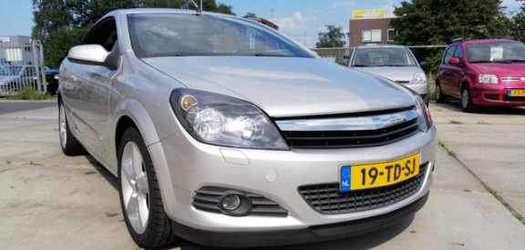 Opel Astra TwinTop - 1.8 Cosmo - 1