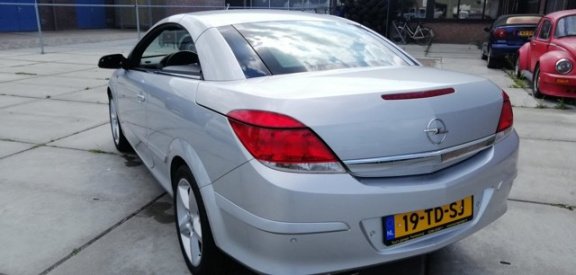 Opel Astra TwinTop - 1.8 Cosmo - 1