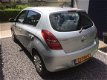 Hyundai i20 - 1.4i i-Motion Automaat - 1 - Thumbnail