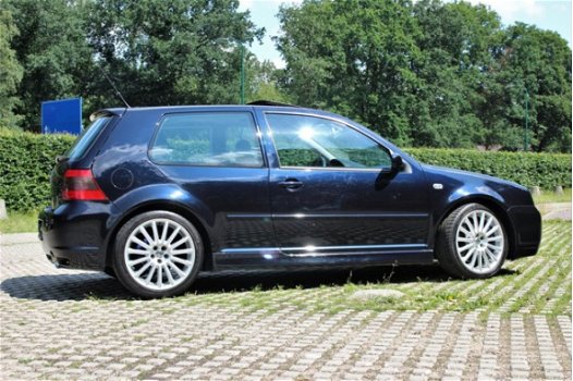 Volkswagen Golf - 4 R32 DSG 3.2 V6 4-Motion COLLECTORS ITEM - 1