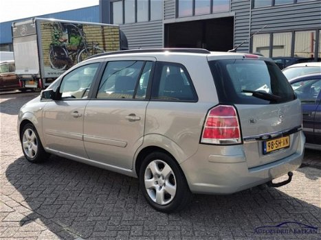 Opel Zafira - 1.9 CDTi 120pk Essentia - 1