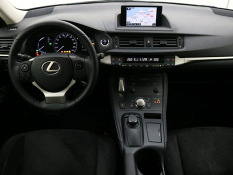 Lexus CT 200h - Businessline - 1