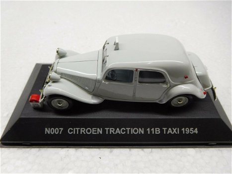 1:43 Nostalgie N007 Citroën Traction Avant 11B Taxi 1954 - 3