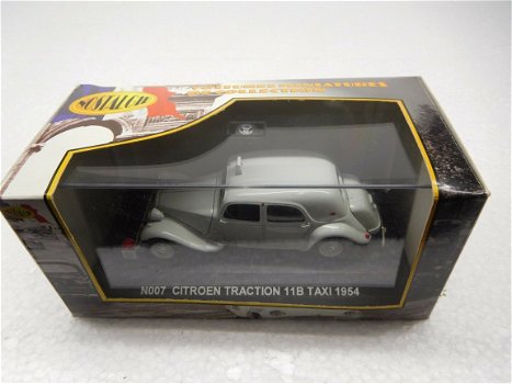 1:43 Nostalgie N007 Citroën Traction Avant 11B Taxi 1954 - 4