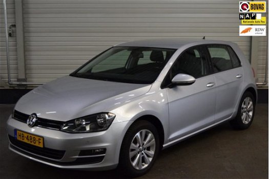 Volkswagen Golf - 1.6 TDI Comfortline +NAVI/DAB/PDC - 1