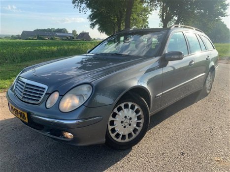 Mercedes-Benz E-klasse Combi - 220 CDI Avantgarde - 1