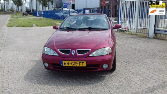 Renault Mégane Cabrio - 1.6-16V Expression - 1