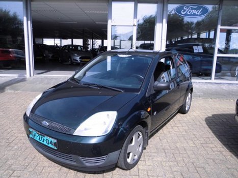 Ford Fiesta - 1.3 Ambiente trekhaak-cv-elektrische ramen lm velgen - 1