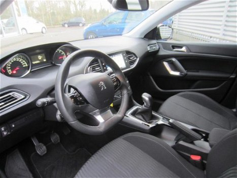 Peugeot 308 - 1.2 PureTech Active 5-drs navi/clima/lmv/park - 1