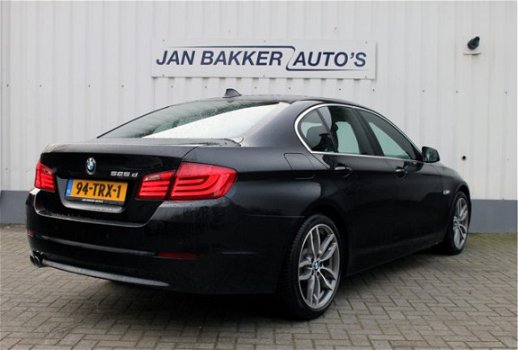 BMW 5-serie - 525d High Executive 6cil | Leer | Xenon | NaviPro | 18inch | | Rijklaar - 1