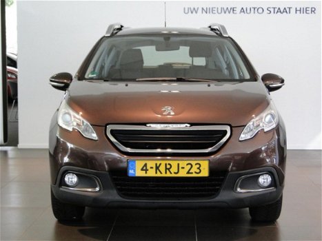 Peugeot 2008 - Active 1.2 PureTech 82pk Navigatie Trekhaak PDC - 1