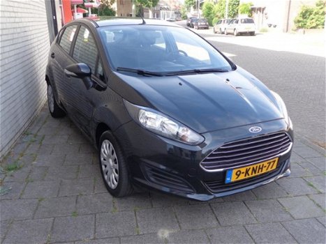 Ford Fiesta - 1.0 Style met 6 maanden BOVAG garantie - 1