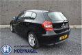 BMW 1-serie - 118i Business Line Navi, Cruise, Clima, Parkeersensor V+A - 1 - Thumbnail