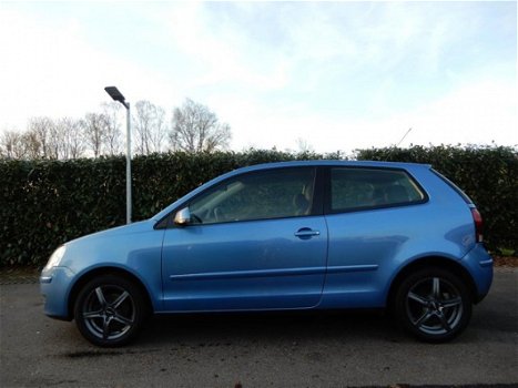 Volkswagen Polo - 1.2-12V Optive , nette Nederlandse auto met NAP - 1