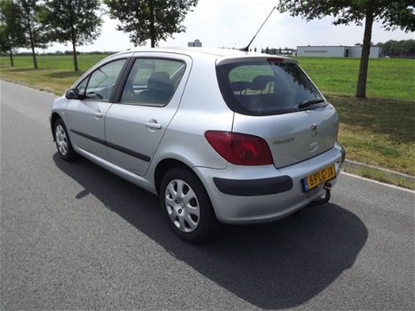 Peugeot 307 - Airco, 5 deuren, APK 17-7-2020 inruil mogelijk - 1