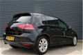 Volkswagen Golf - 1.6 TDI Highline BlueMotion Navigatie Parkeerhulp - 1 - Thumbnail