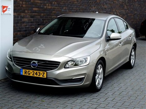 Volvo S60 - 2.0 D4 ECC LEDER LM VELGEN NAVIGATIE CRUISE CD CV+AB - 1