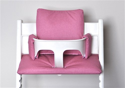 Gecoate 'pink' stoelverkleiner kussens voor stokke tripp trapp kinderstoel - 1