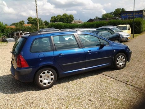 Peugeot 307 Break - 1.6-16V XT Afneembare trekhaak en airco, zeer luxe, s - 1