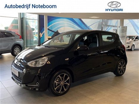 Hyundai i10 - 1.0i Comfort 15'' inch velgen Van €15.950, - nu geheel rijklaar €13.950 - 1